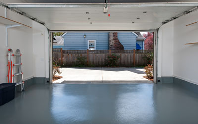 epoxy flooring with clear coat